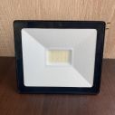 Прожектор RIGHT HAUSEN STANDARD LED 20W 6500K IP65 Черный  