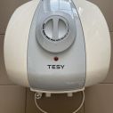 Бойлер TESY GCA 1515 L52RC над мойкой 