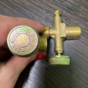 Вентиль для газовых баллонов и горелок Rudyy